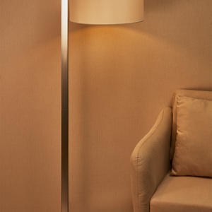 Guard 4781 | Floor Lamp