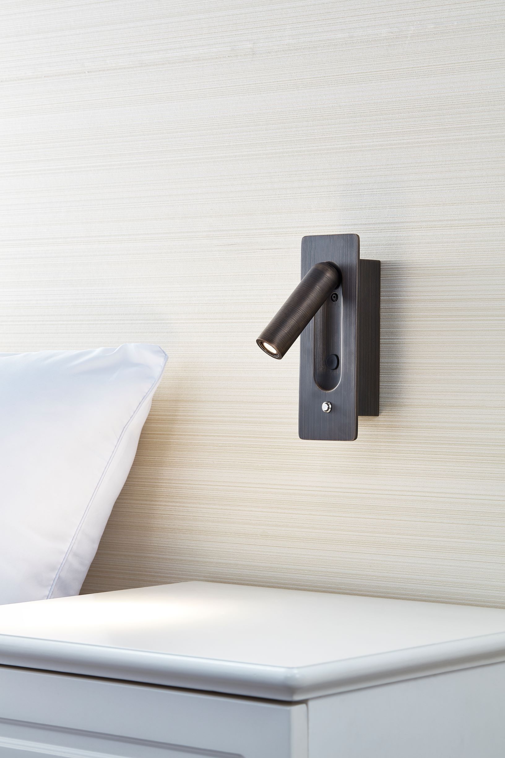 1890 Page Wall Lamp + Button Switch | Bedside Lamp