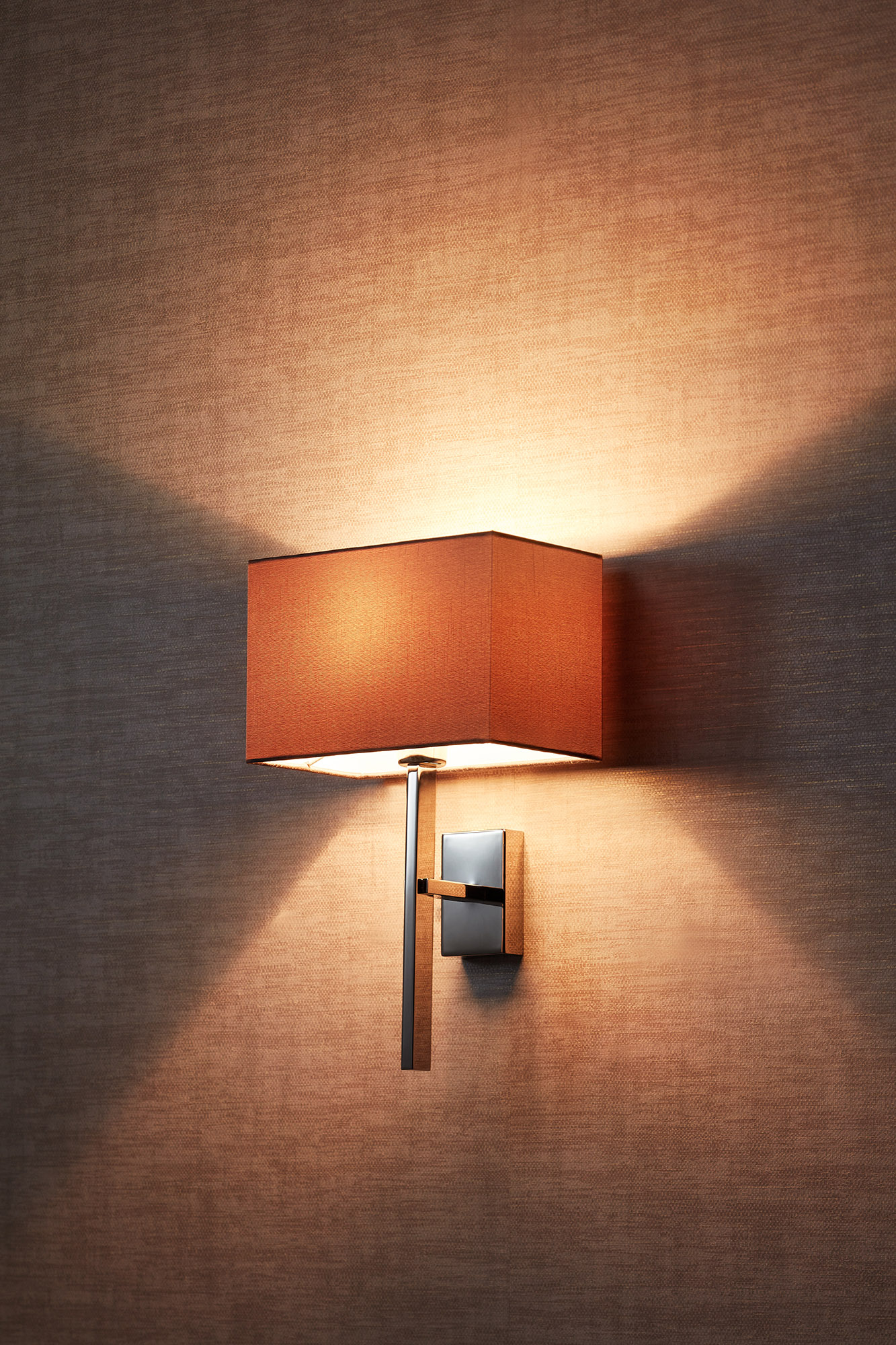 Honor 1706 | Wall Lamp