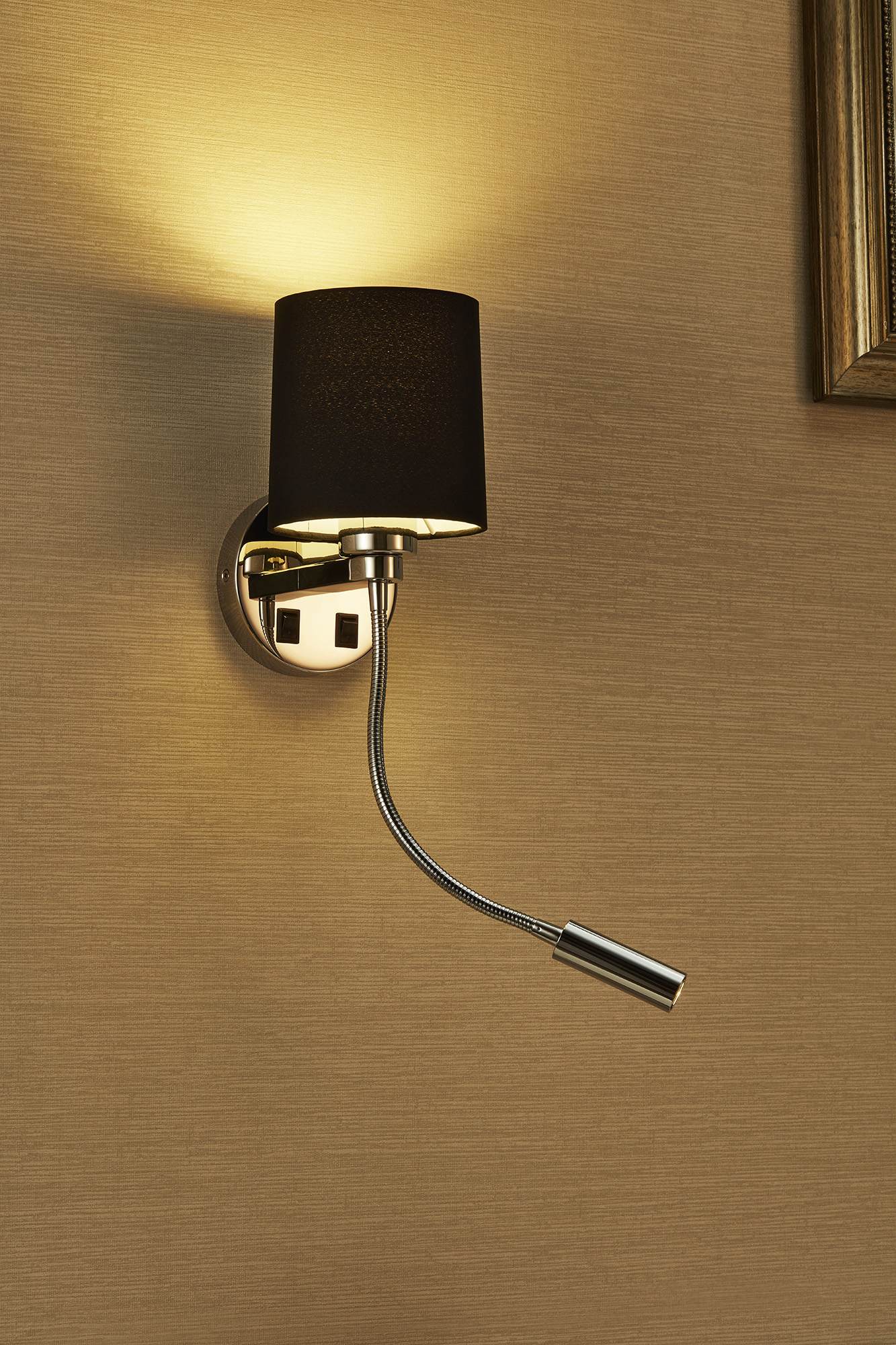 Elsa 1741 | Wall Lamp