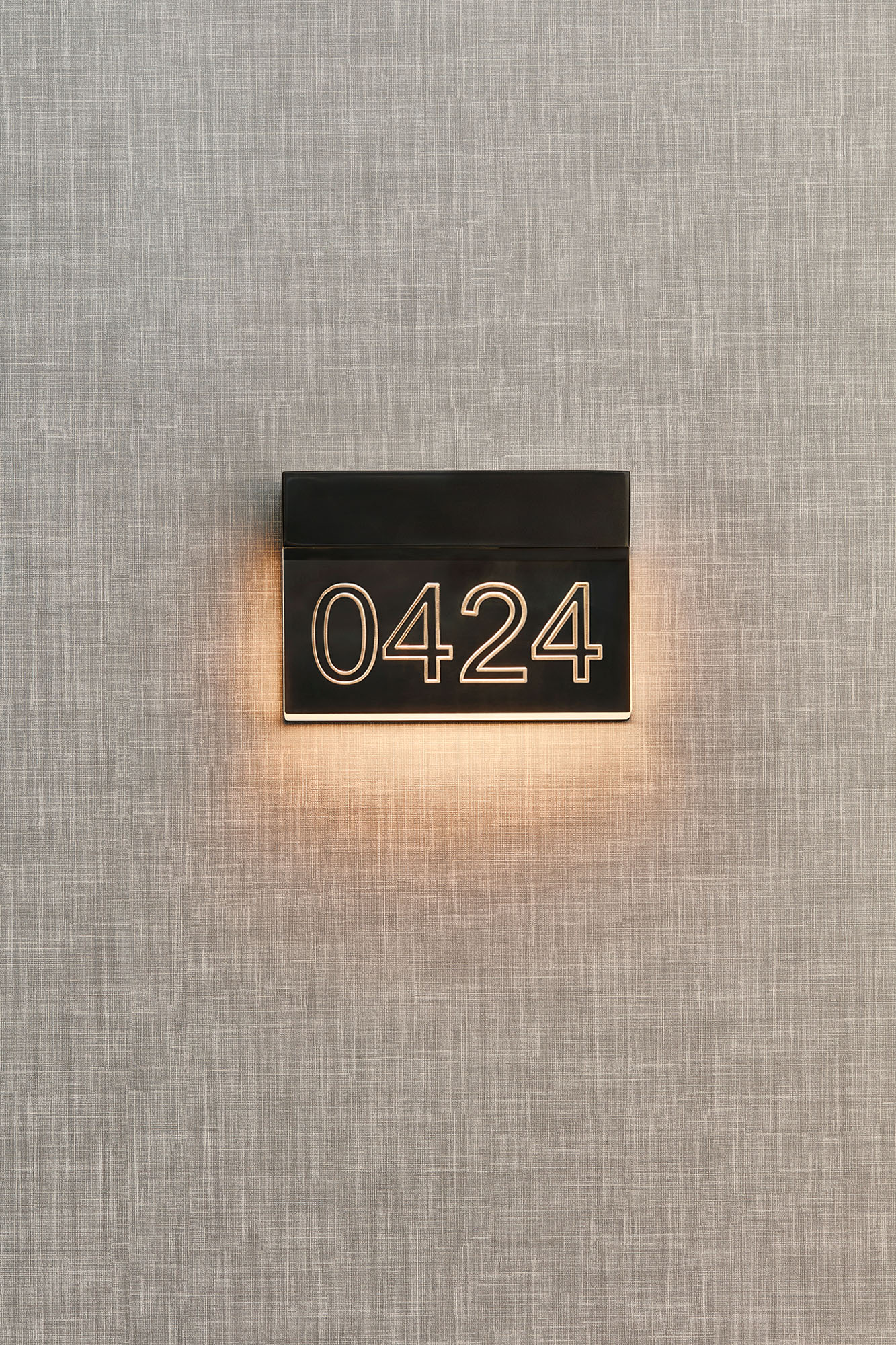 Homing 1853 | Doorplate Lamp