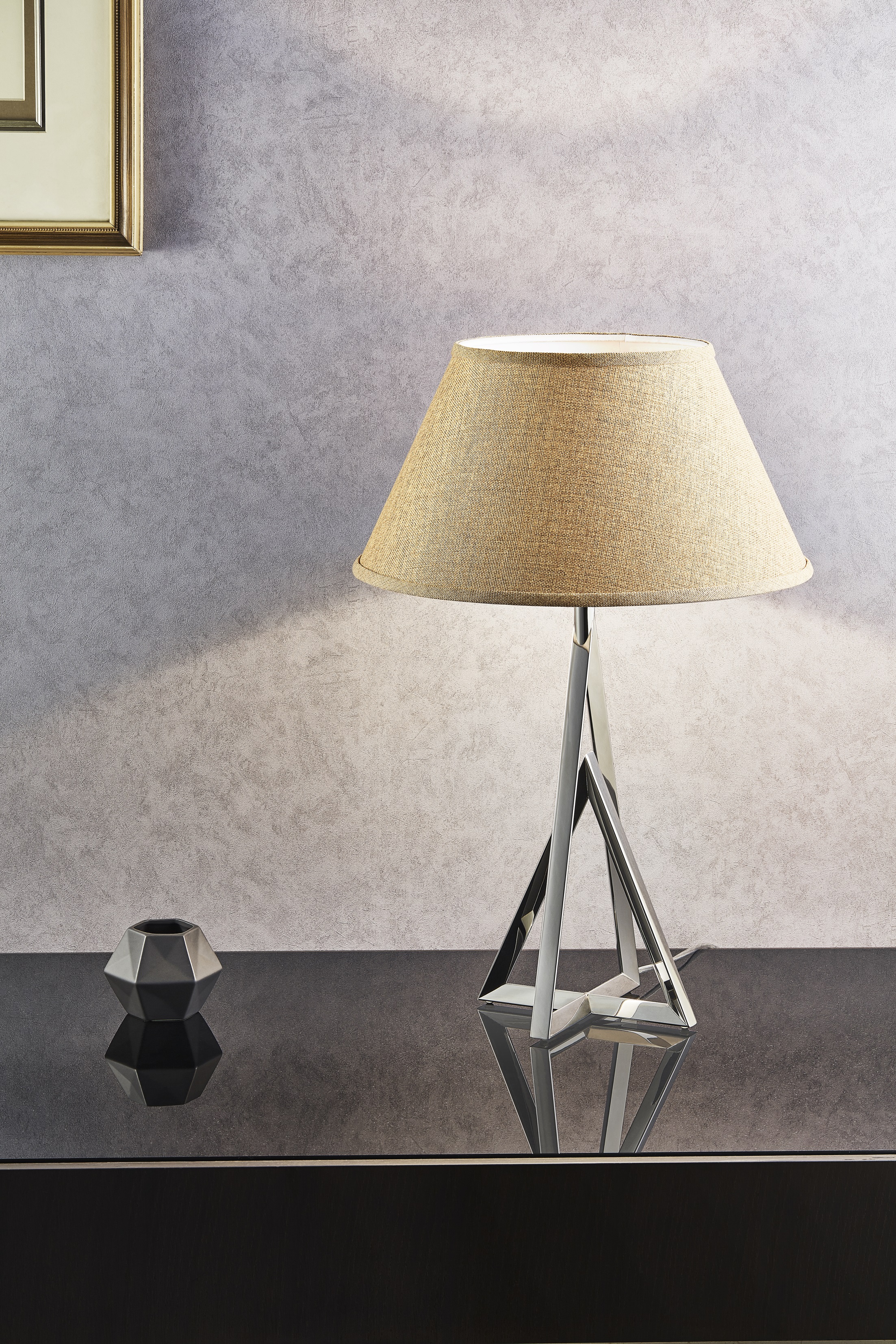 4922 Apollo Table Lamp