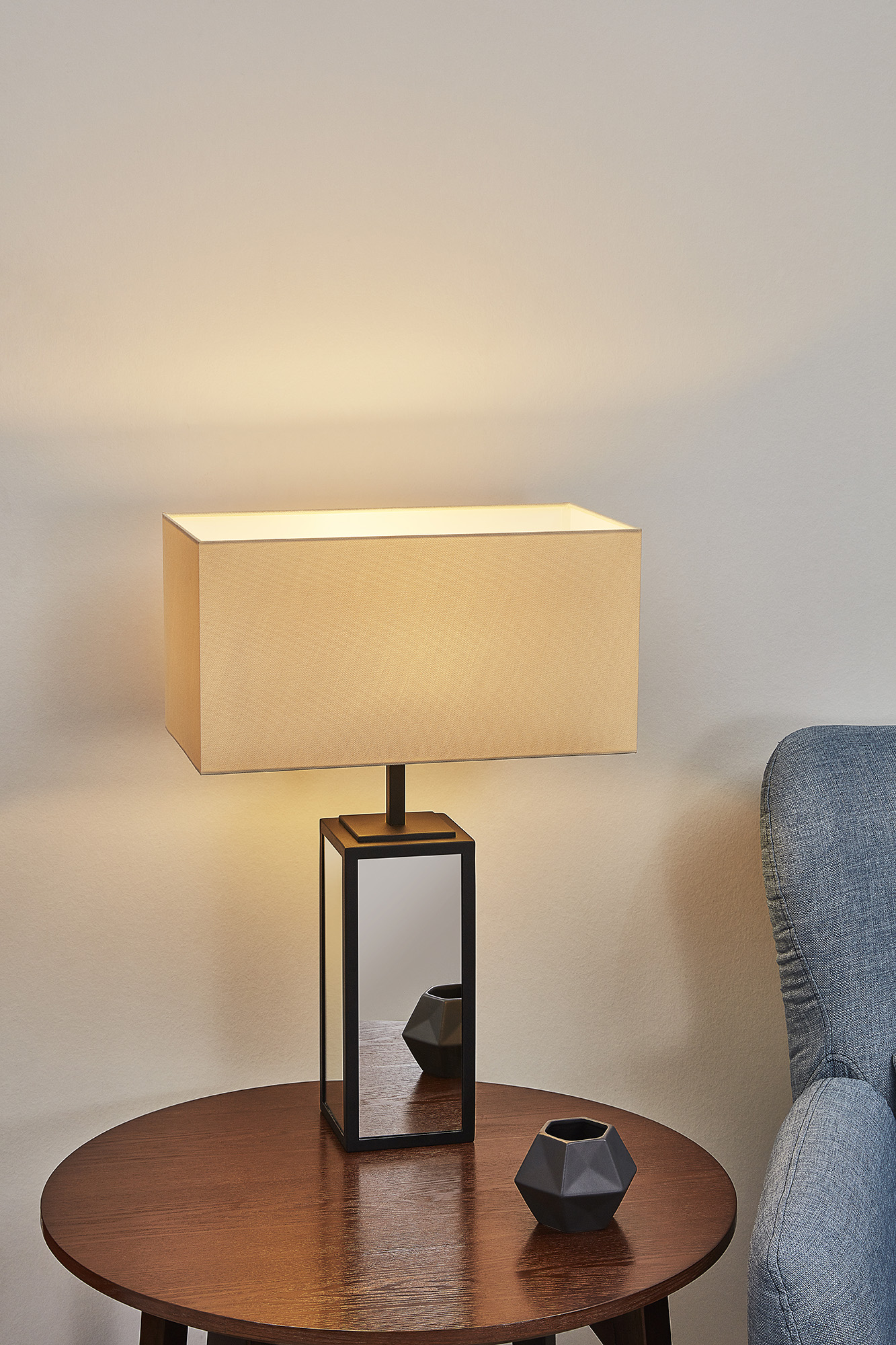 Time 4820 | Table Lamp