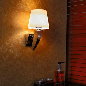 wall lamp