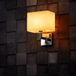 wall lamp