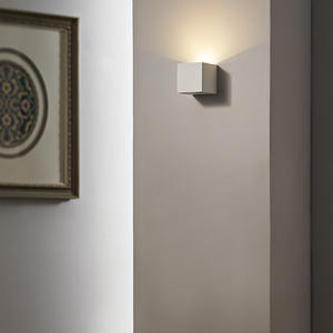 wall lamp